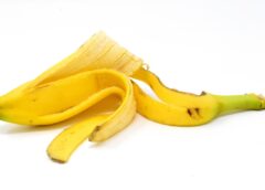 Few people realise that banana peels can be used for many ingenious things
