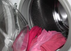 3 mistakes that ruin your clothes in the washing machine: discover the secret to proper laundry care