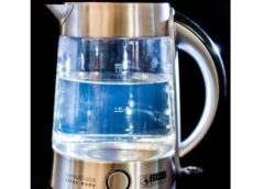 Hot or cold water? Why cold water belongs in the kettle