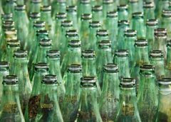More microplastics found in glass bottles than in plastic bottles