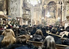 Filipino Catholics in Vienna Flock to Churches for Simbang Gabi Traditions