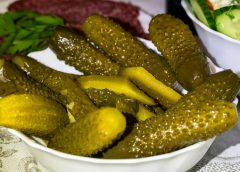 The Surprising Things That Happen When You Eat Pickles Every Day