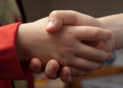 “Hallo” Becomes Austria’s Most Common Greeting, Study Finds